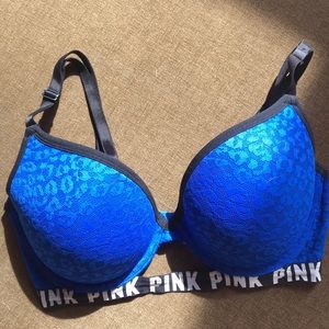 Blue & black VS Pink bra 2DD